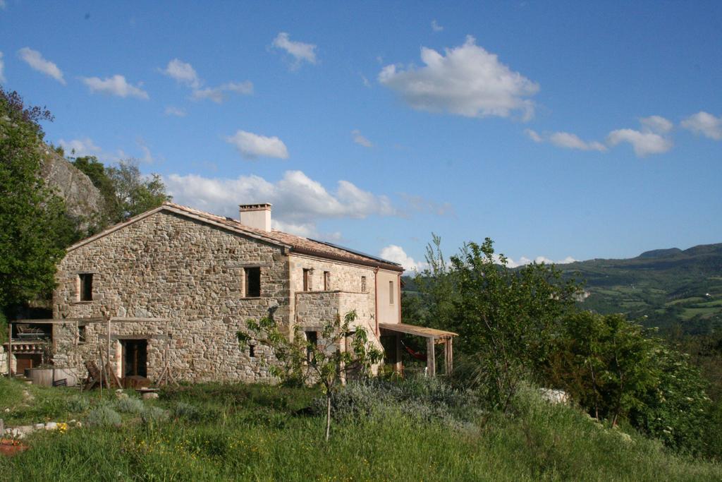 Sasso Erminia R&B Ecosostenibile Novafeltria Exterior foto