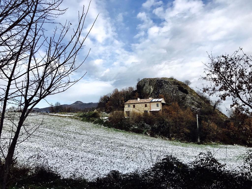 Sasso Erminia R&B Ecosostenibile Novafeltria Exterior foto
